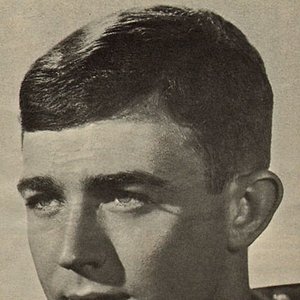 John English III 的头像