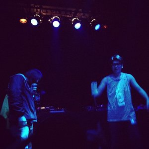 Carios & DKXO 的头像