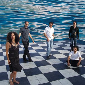 Christine Atallah and The Bassalindos 的头像
