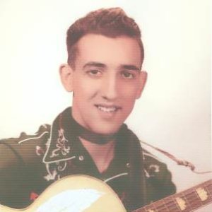 Delbert Barker 的头像