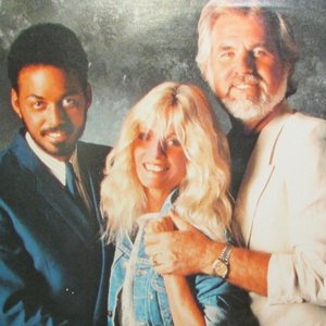 Kenny Rogers, Kim Carnes & James Ingram 的头像