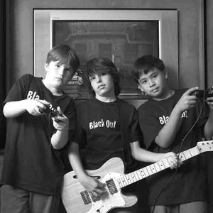 “Black Out Band”的封面