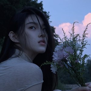 Avatar for Kim Solar