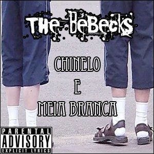 Chinelo e Meia Branca
