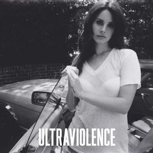 “Ultraviolence [Deluxe Edition]”的封面