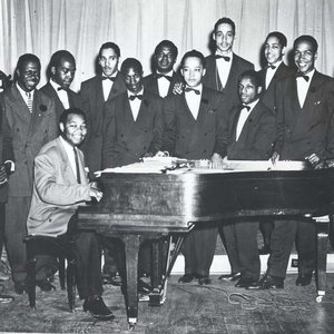 Jay McShann with Walter Brown のアバター