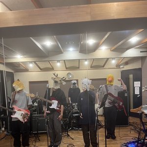 窓際ぼっち倶楽部 的头像