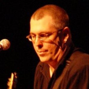 Christopher Bingham 的头像