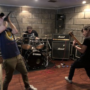 MALFORMED GENTLEMEN 的头像