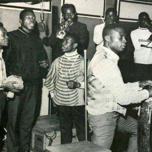 E.T. Mensah and His Tempos Band 的头像