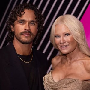 Linda Lampenius & Pete Parkkonen 的头像