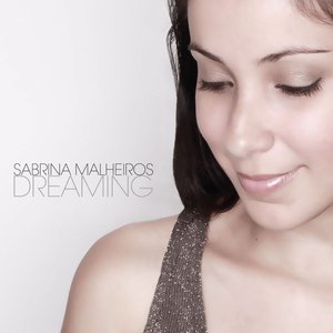 “Dreaming”的封面
