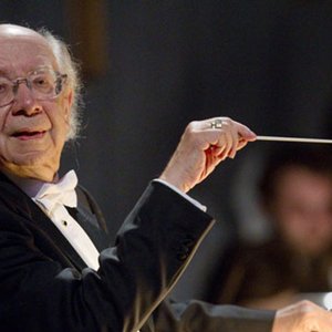 Gennady Rozhdestvensky 的头像