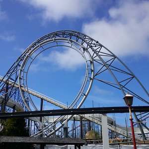 'Blackpool Pleasure Beach'の画像