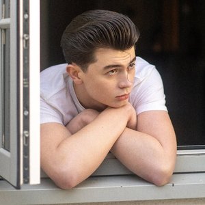 Avatar di Elliot James Reay