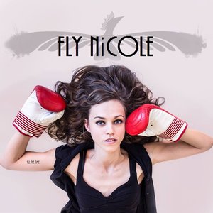 FLY NiCOLE のアバター