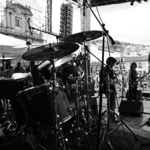 Curare photo provided by Last.fm