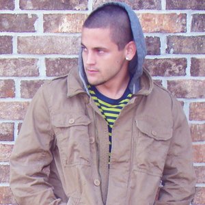 Logan Chapman のアバター