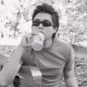 Alden Clarke 的头像