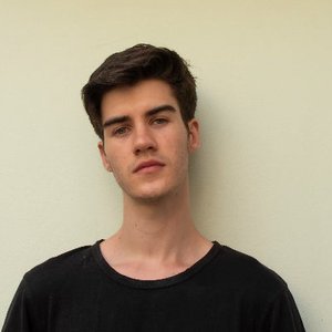 Benja Henley 的头像