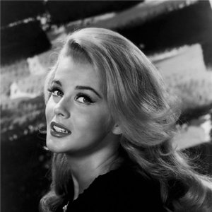 Ann-Margret için avatar