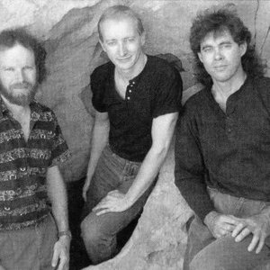 Steve Roach, Kevin Braheny & Michael Stearns 的头像