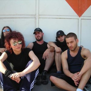 Avatar for Under-V-Covers