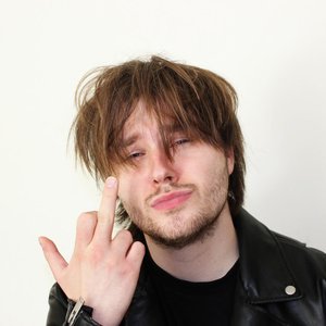 Erik Meduza 的头像