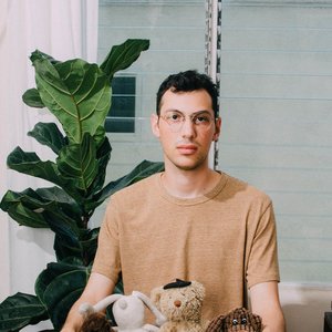 Gregory Uhlmann 的头像