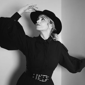 Nina Hoss 的头像