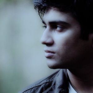 Hanu Dixit 的头像