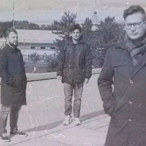 вещивкартоннойкоробке 的头像