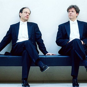 GrauSchumacher Piano Duo 的头像