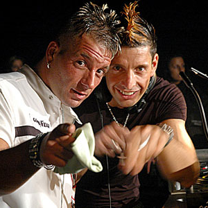 Vinylshakerz photo provided by Last.fm