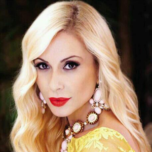 Marta Sánchez photo provided by Last.fm