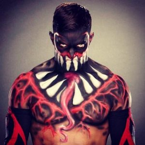 Finn Bálor 的头像
