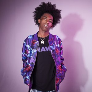 FG Famous için avatar