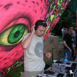 Avatar for DJ Roam