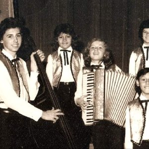 Canarinhos do Liceu Coração de Jesus de São Paulo 的头像