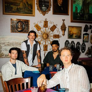 Ames Harding & the Mirage 的头像