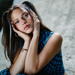 Nina Chuba & Provinz 的头像