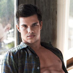 Image for 'Taylor Lautner'