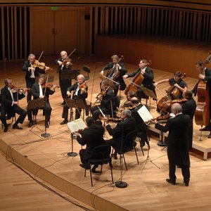 Franz Liszt Chamber Orchestra & János Rolla 的头像