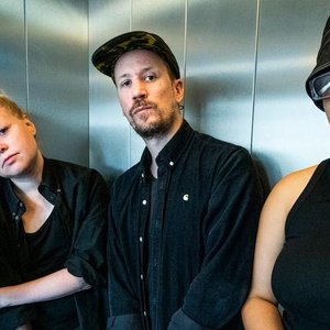 ØKSE, Savannah Harris, Mette Rasmussen, Val Jeanty, Petter Eldh 的头像