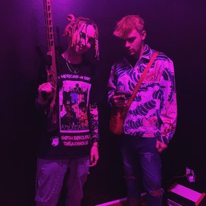 me n lil soda fucking up your town (Im happy)