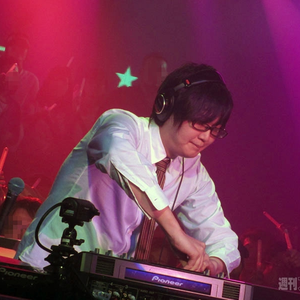 sasakure.UK photo provided by Last.fm