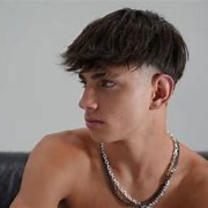 Hugo23 的头像