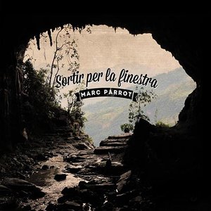 Sortir Per la Finestra