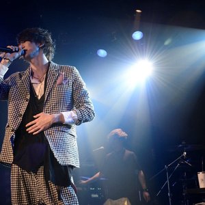 Shoose Box — しゅーず | Last.fm
