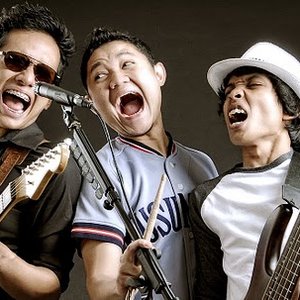 Ginda and The White Flowers 的头像